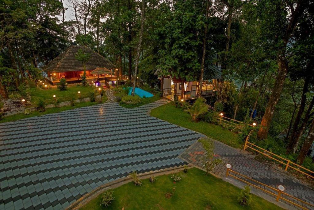 Traditional Kerala Villa ムンナール エクステリア 写真