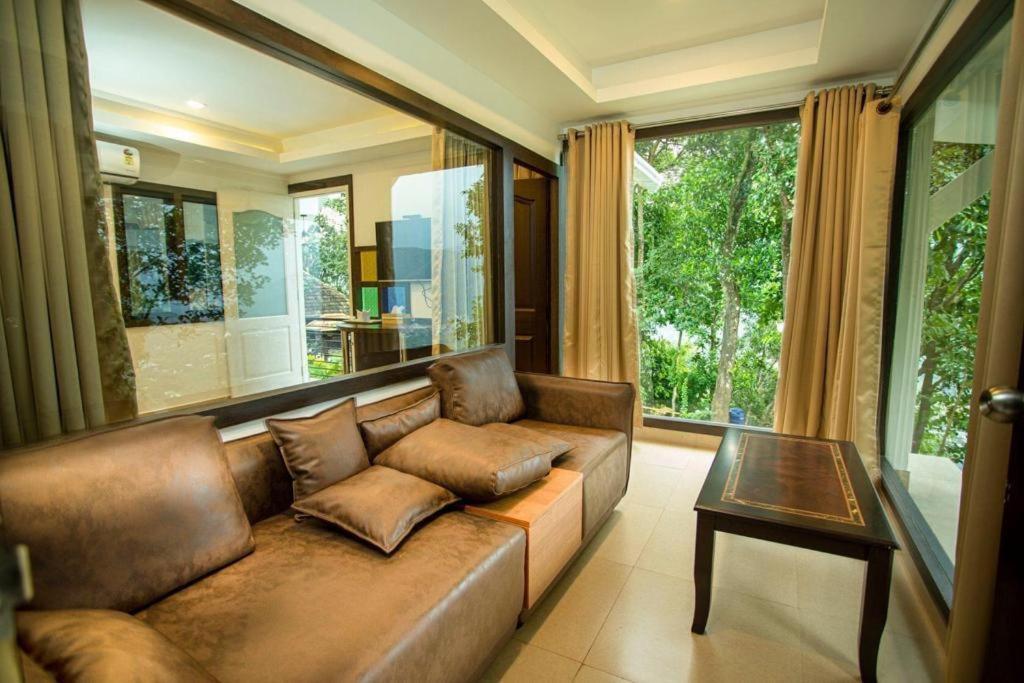 Traditional Kerala Villa ムンナール エクステリア 写真